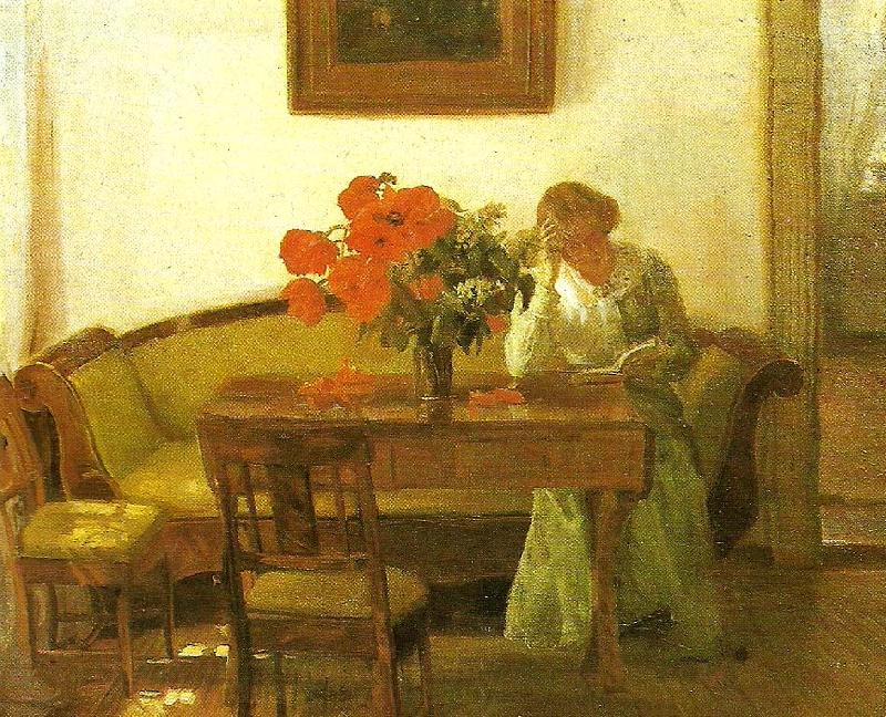 Anna Ancher valmuer pa et bord foran en lasende dame Norge oil painting art